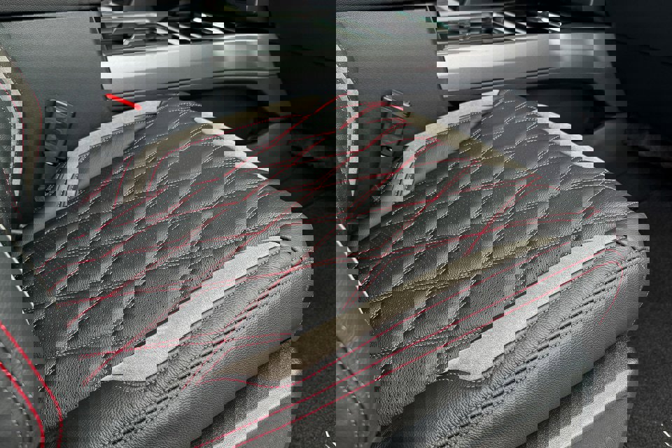 New 2026 Ford F250 Lariat w/ Black Appearance Package image 23