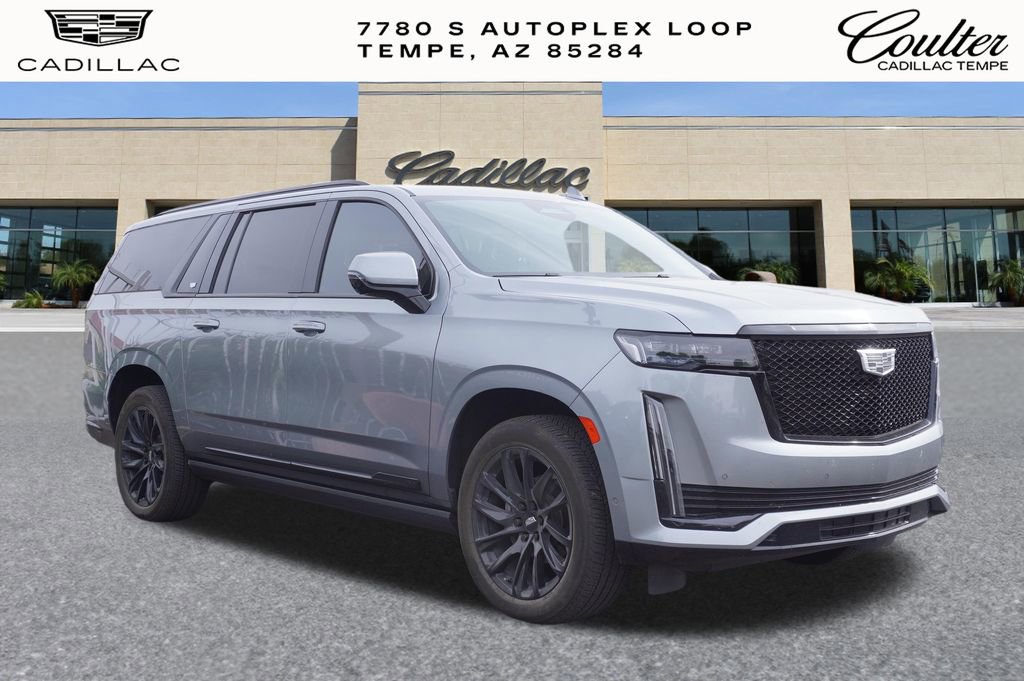 Used 2023 Cadillac Escalade ESV Sport Platinum w/ LPO, ONYX Package image 3