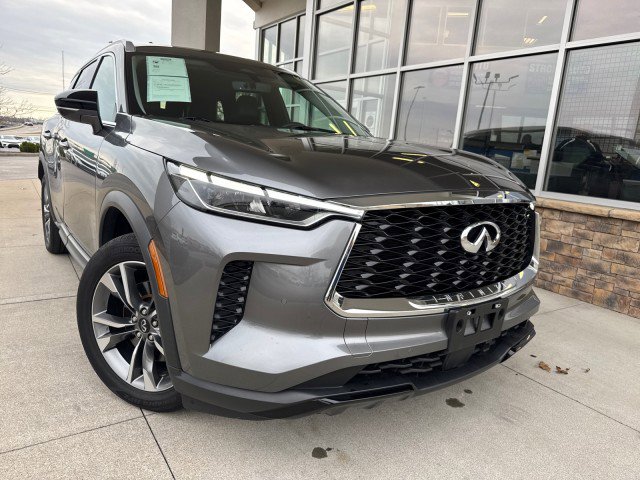 Used 2023 INFINITI QX60 Luxe w/ Cargo Package AWD/4WD image 2