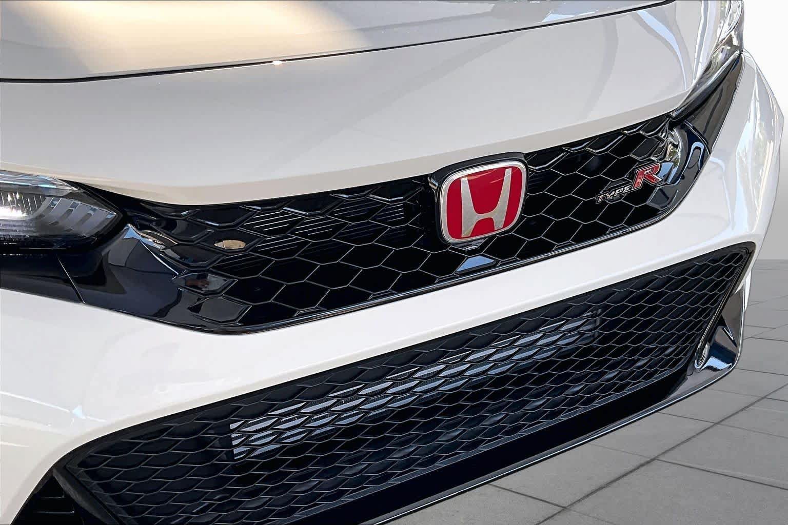 Certified 2025 Honda Civic Type R image 30