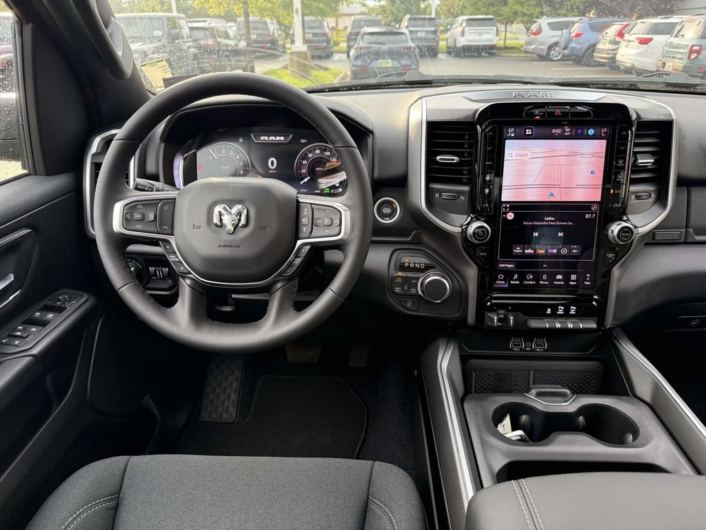 New 2026 RAM 1500 Big Horn AWD/4WD image 18