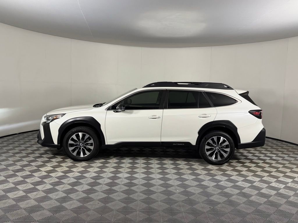Used 2023 Subaru Outback Limited XT image 11