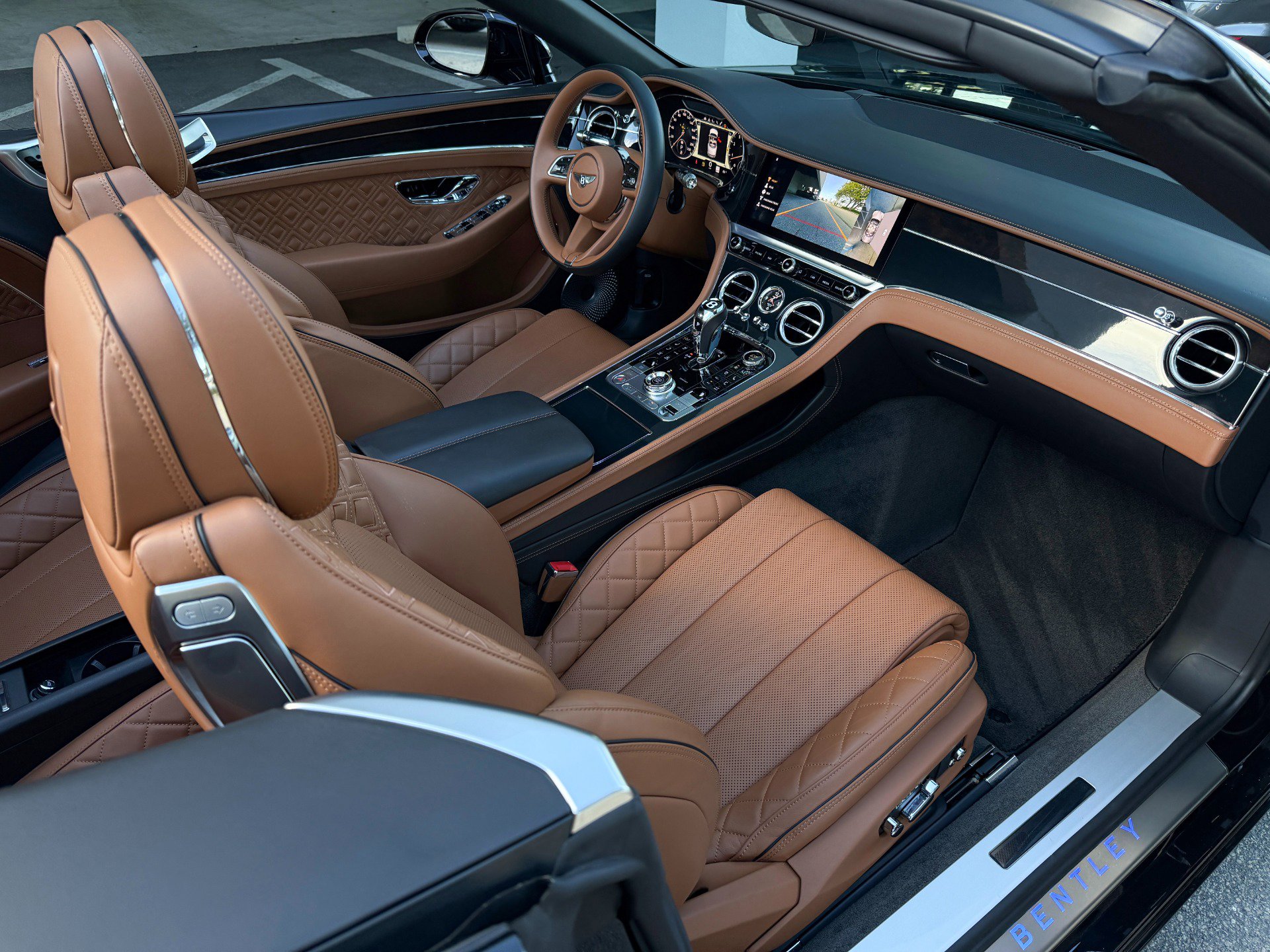 Used 2021 Bentley Continental GT image 39