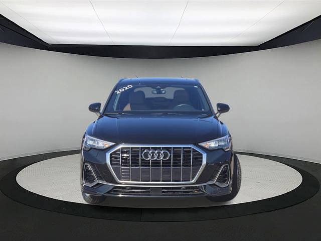 Used 2020 Audi Q3 2.0T Premium image 2