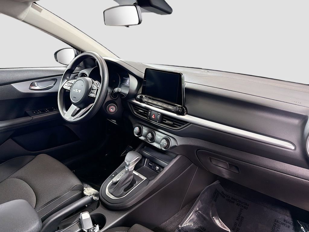 Used 2023 Kia Forte LXS FWD image 28
