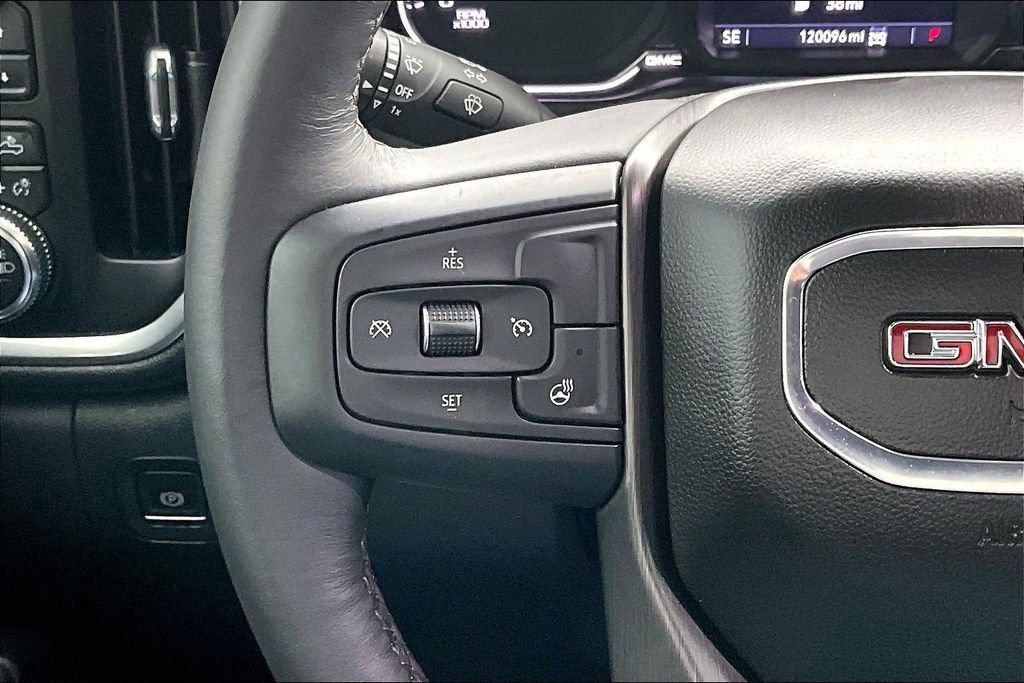 Used 2022 GMC Sierra 1500 AT4 w/ AT4 Preferred Package image 11