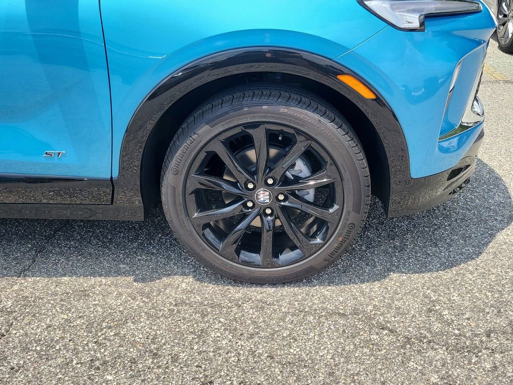New 2026 Buick Encore GX Sport Touring w/ Advanced Technology Package FWD image 3