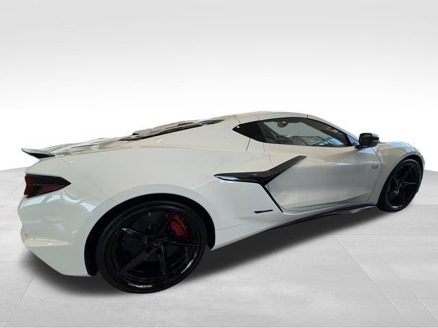New 2026 Chevrolet Corvette E-Ray w/ Stars & Steel Limited Edition AWD/4WD image 6