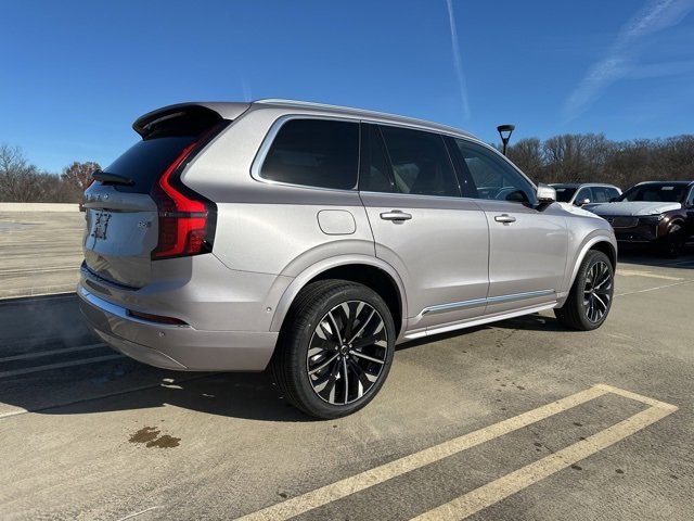 New 2026 Volvo XC90 B6 Plus image 7
