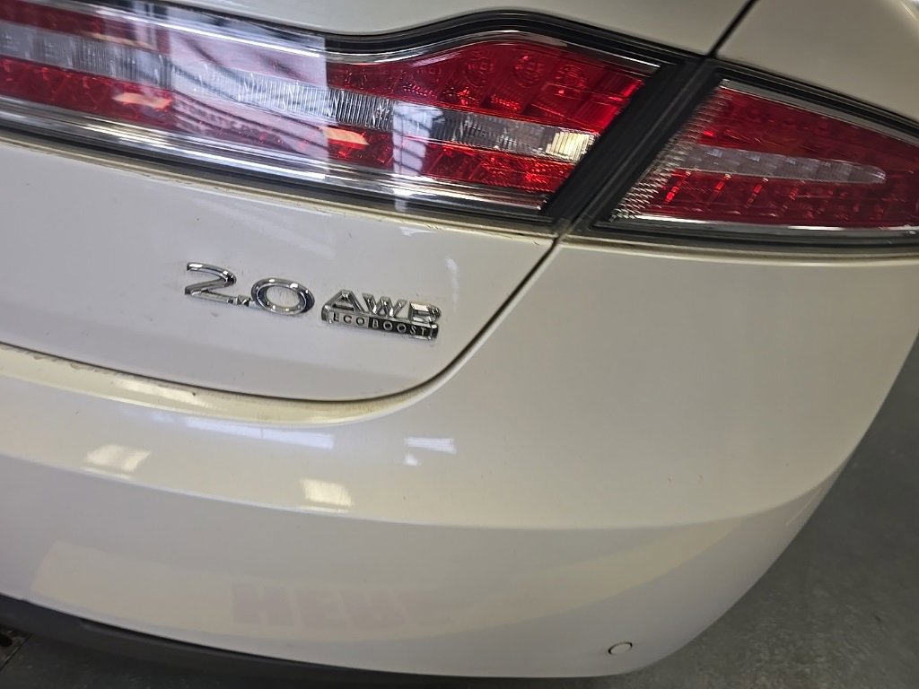 Used 2016 Lincoln MKZ AWD w/ Equipment Group 300A Reserve image 8