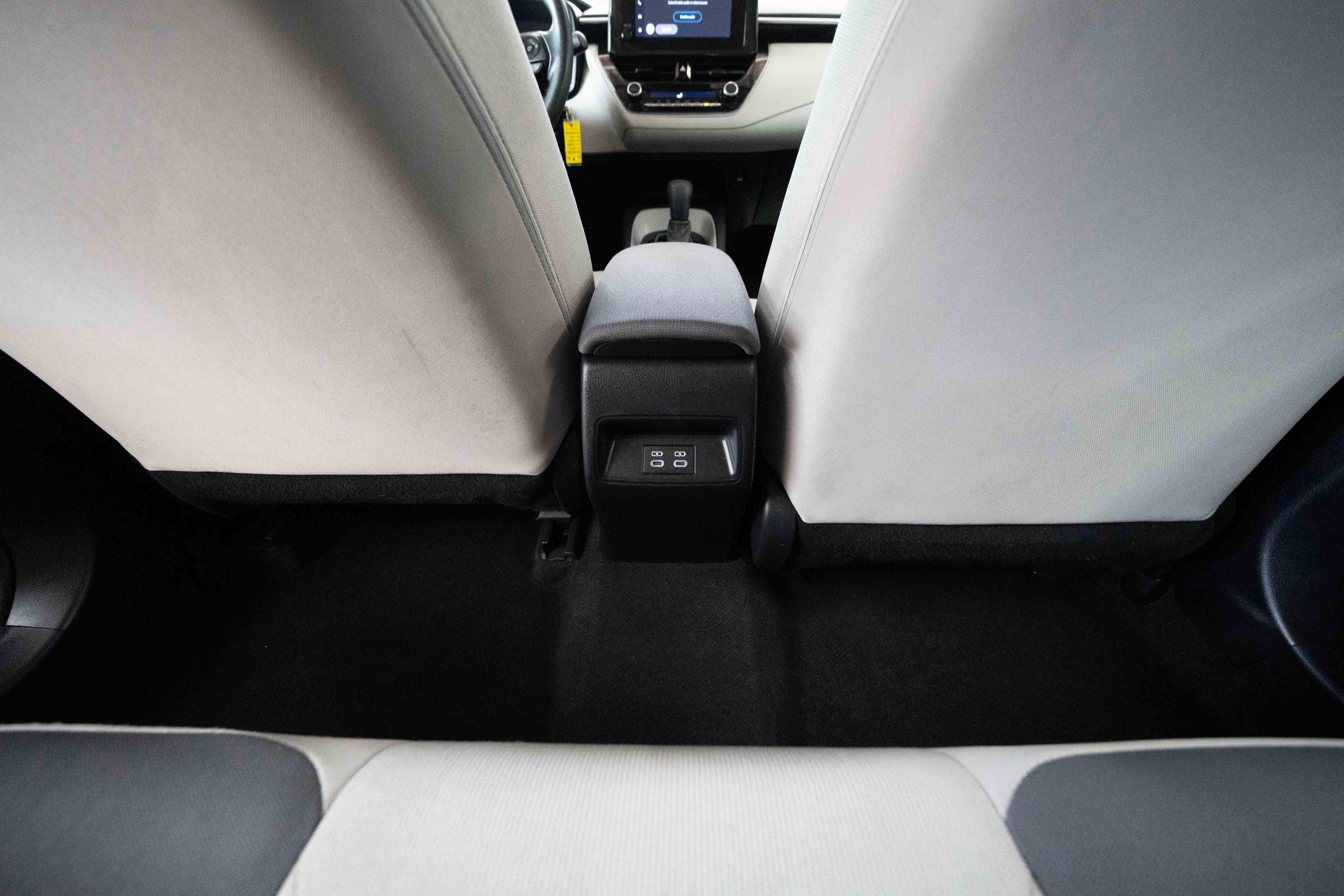 Used 2024 Toyota Corolla LE image 22