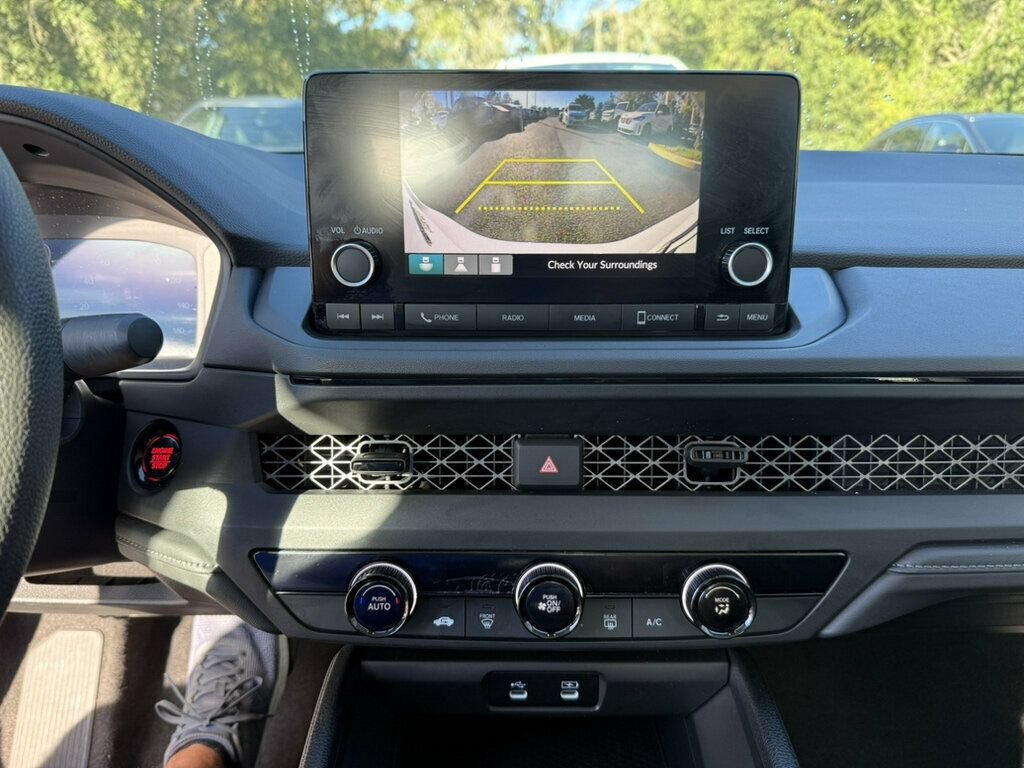 Used 2025 Honda Accord LX image 6