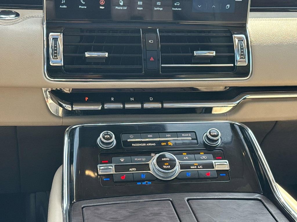 Certified 2023 Lincoln Navigator Reserve image 21