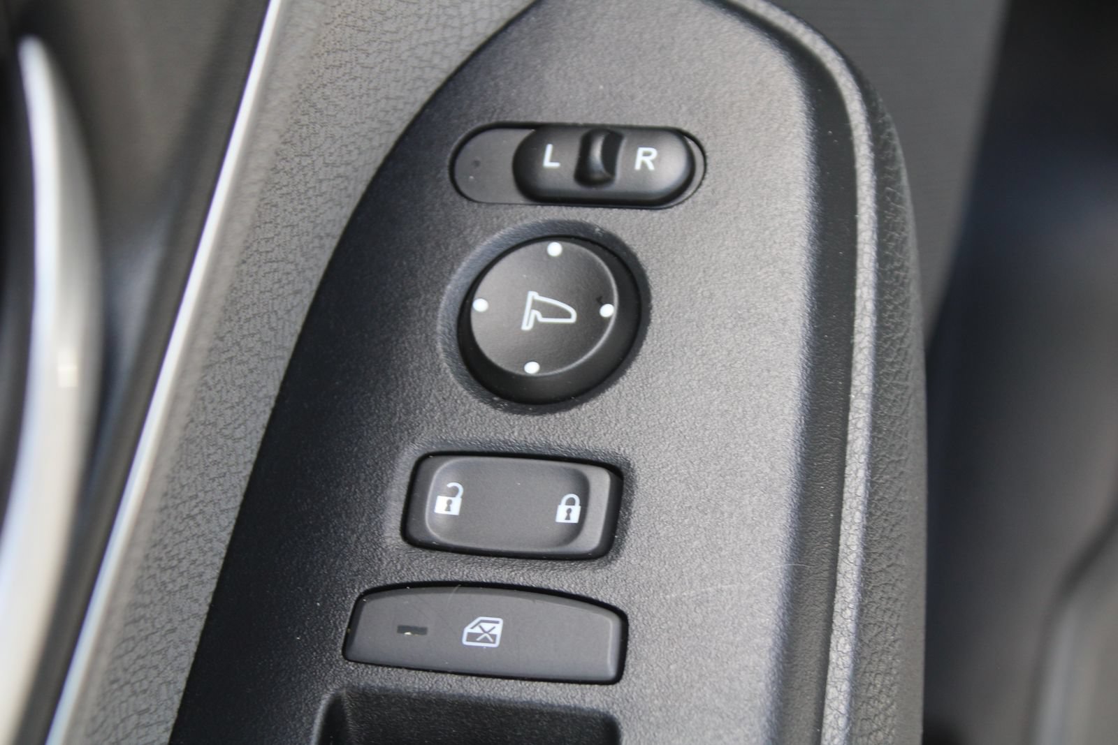 Used 2019 Honda CR-V EX image 20
