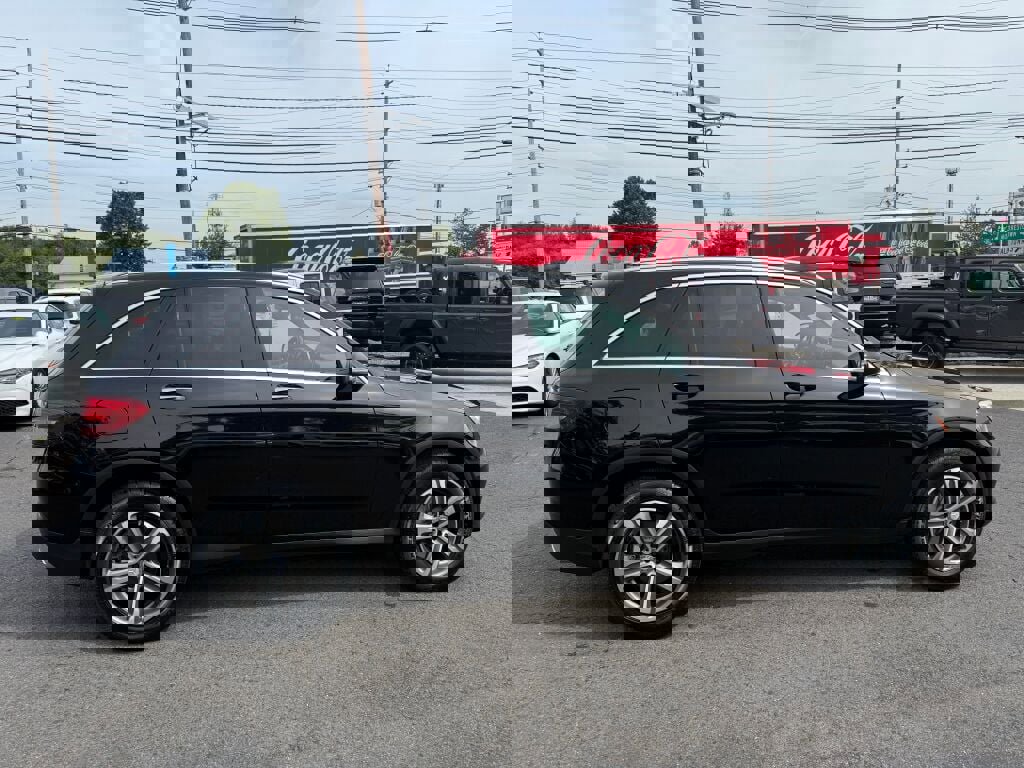 Used 2017 Mercedes-Benz GLC 300 4MATIC image 7