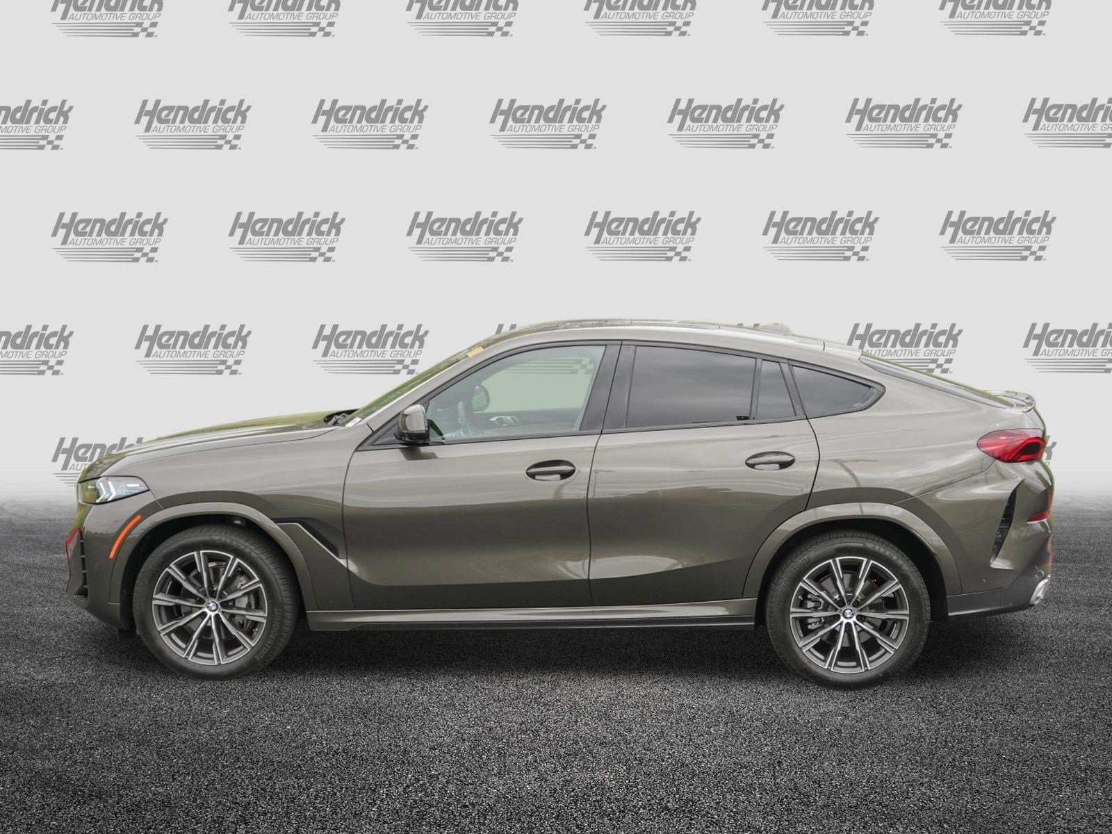 Certified 2026 BMW X6 xDrive40i AWD/4WD image 6