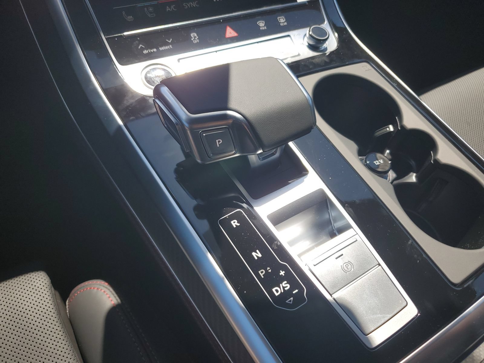 New 2026 Audi Q8 Prestige AWD/4WD image 26