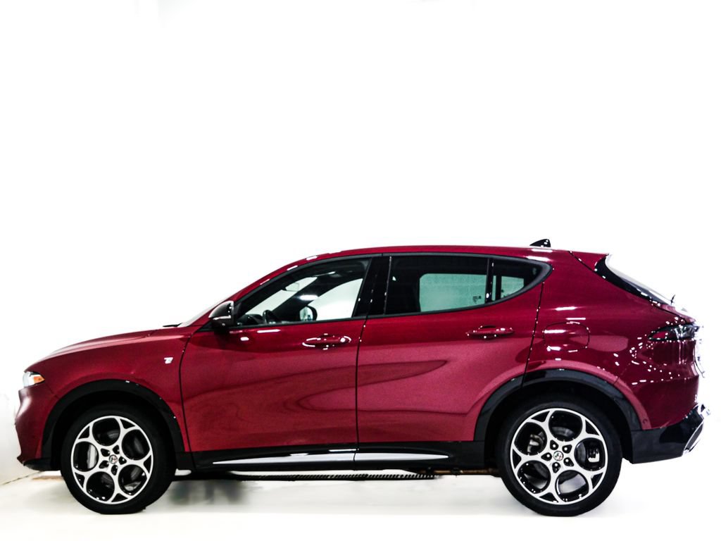 Used 2024 Alfa Romeo Tonale Ti AWD/4WD image 6