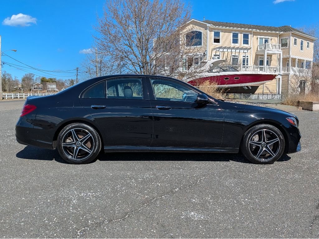 Used 2019 Mercedes-Benz E 450 4MATIC Sedan image 4