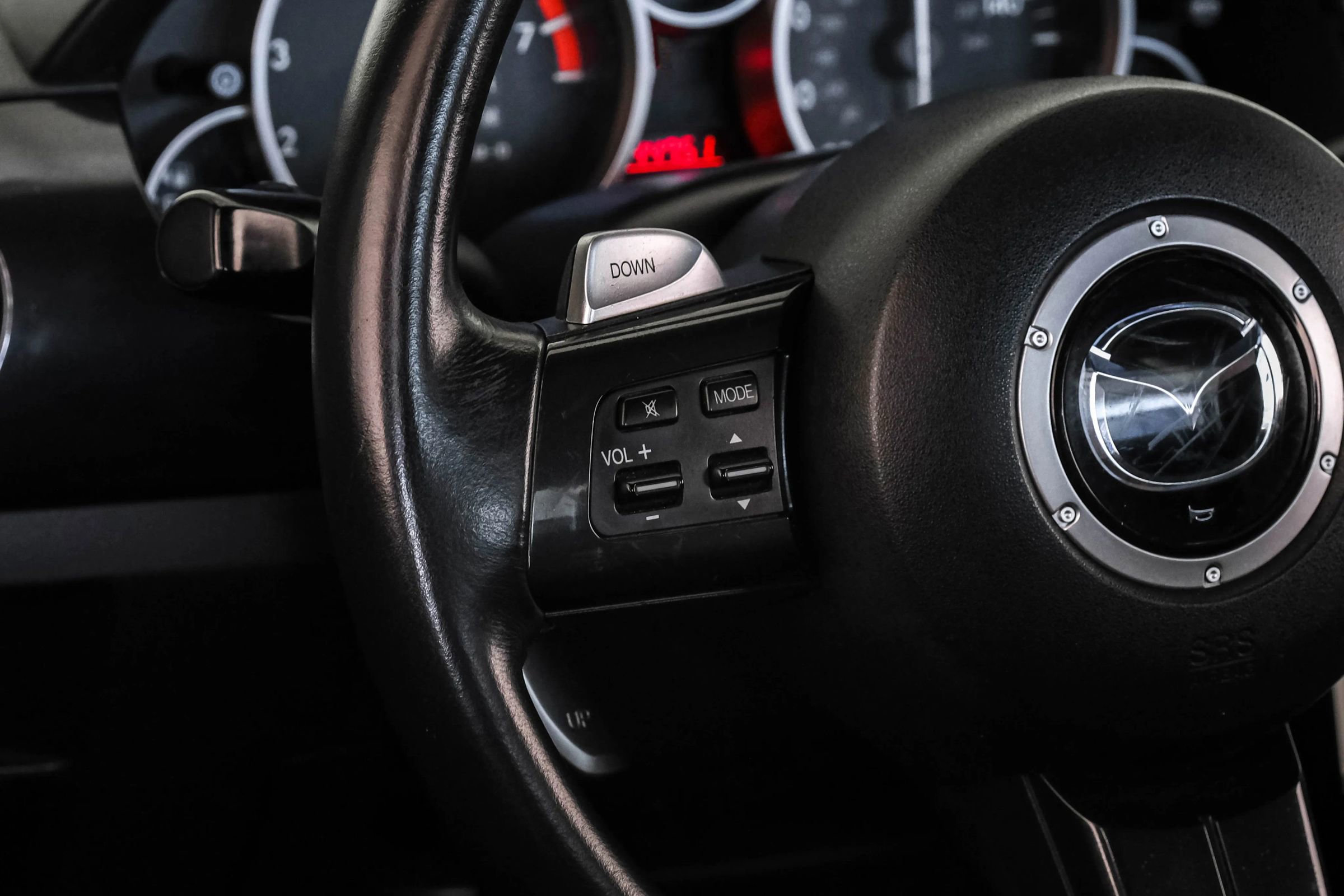 Used 2015 MAZDA MX-5 Miata Grand Touring image 14