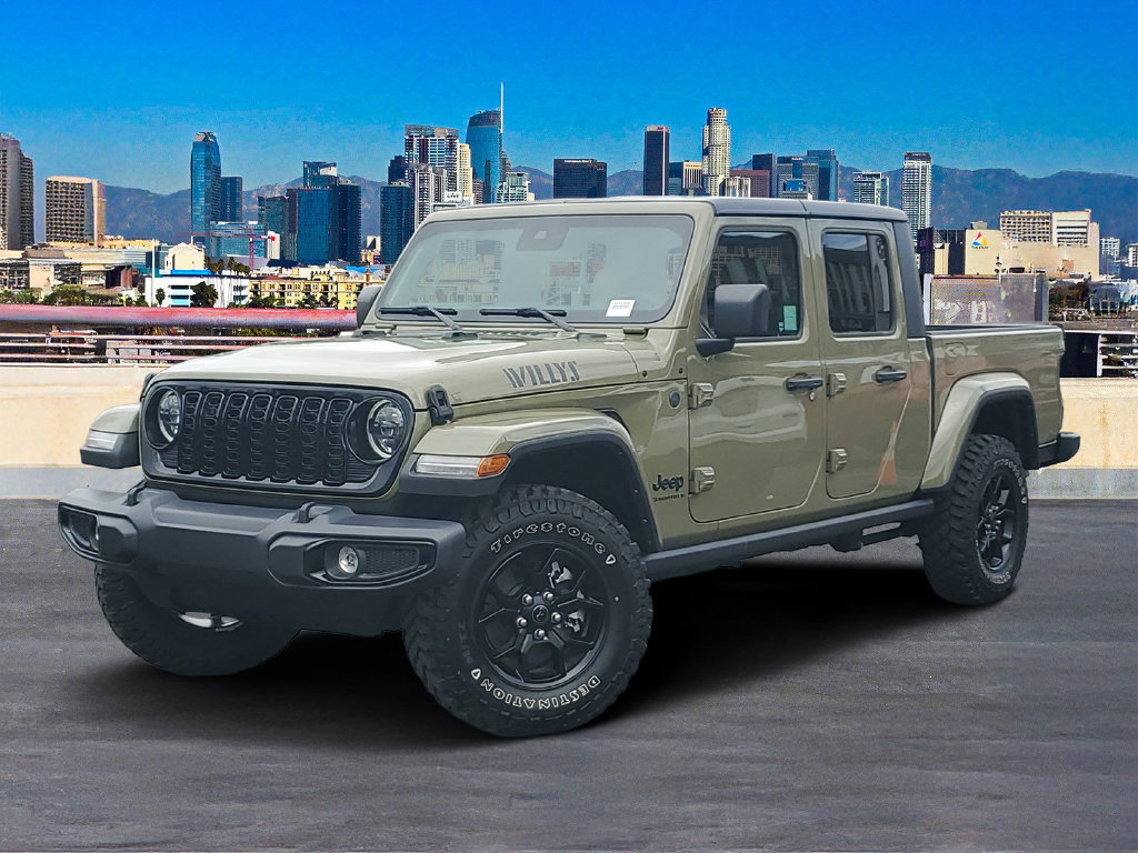 Used 2025 Jeep Gladiator Sport AWD/4WD image 2