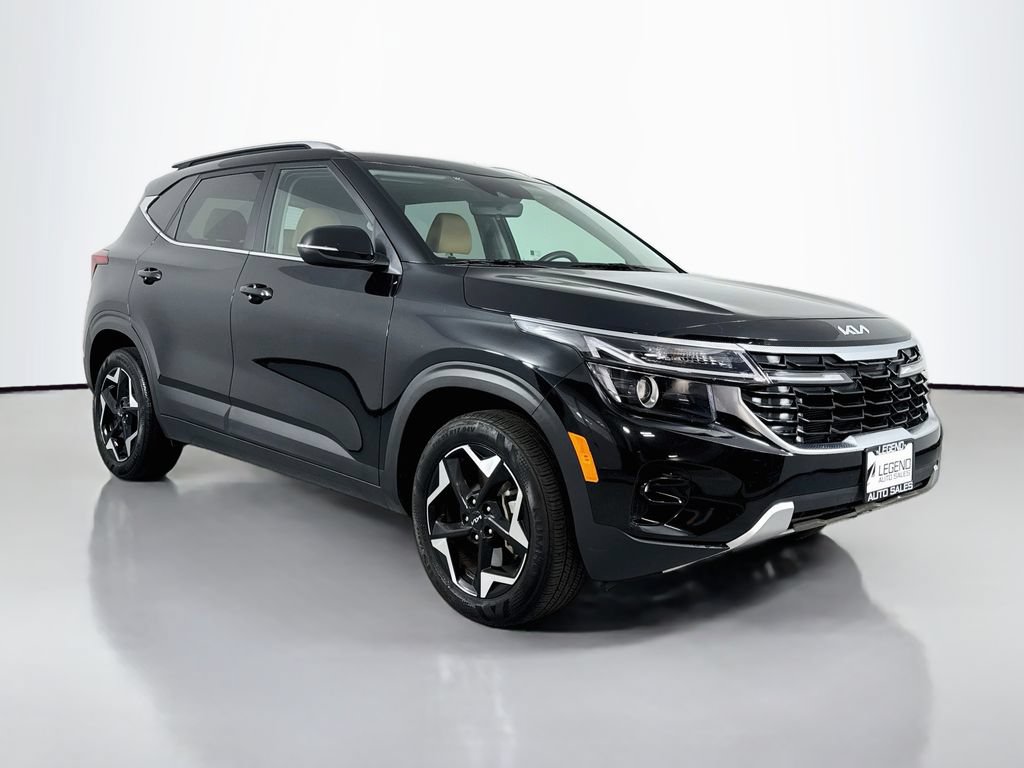 Used 2024 Kia Seltos EX AWD/4WD image 4