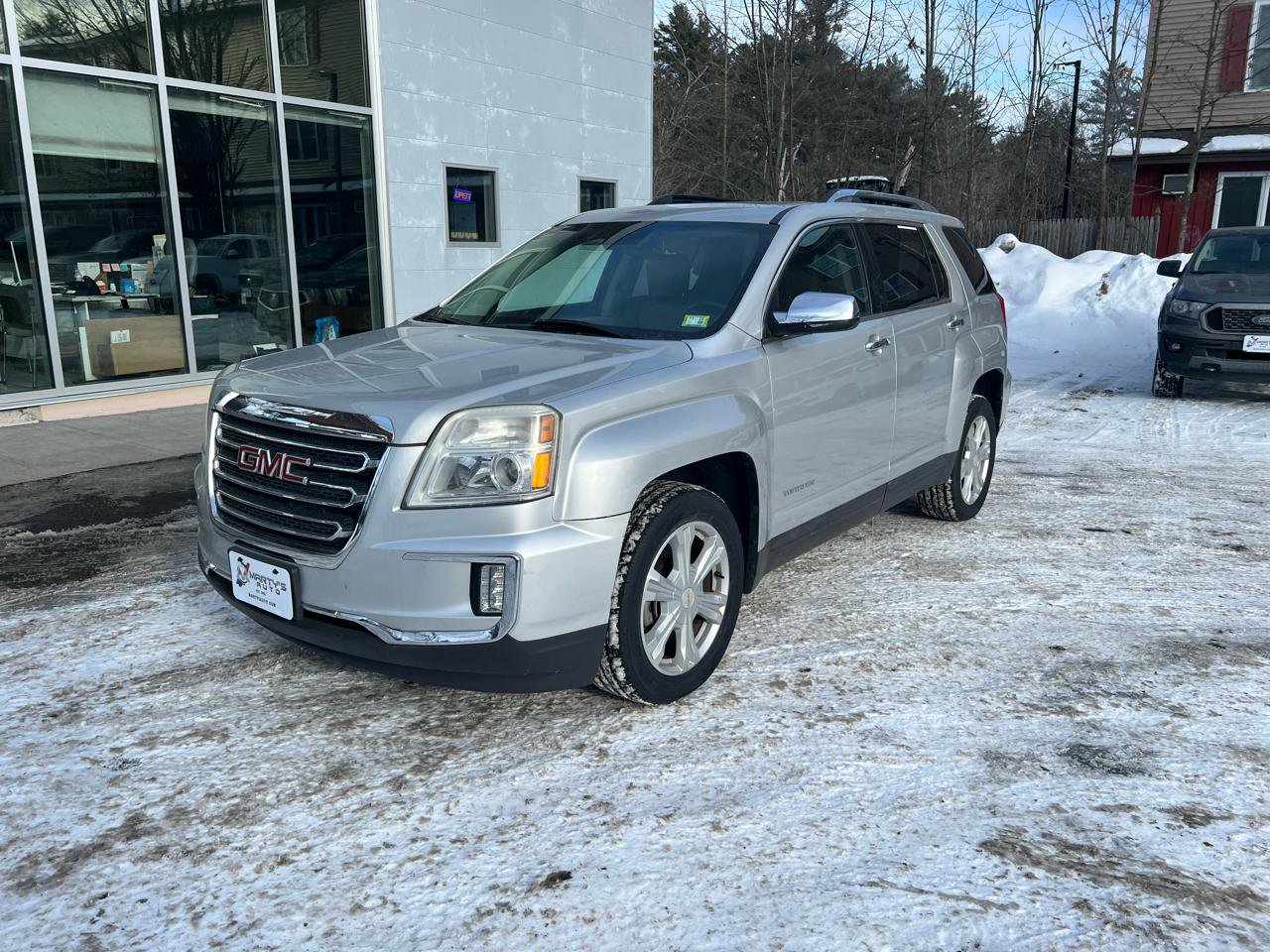 Used 2017 GMC Terrain SLT w/ Open Road Package image 1
