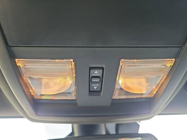 Used 2017 Dodge Challenger R/T w/ Blacktop Package image 24