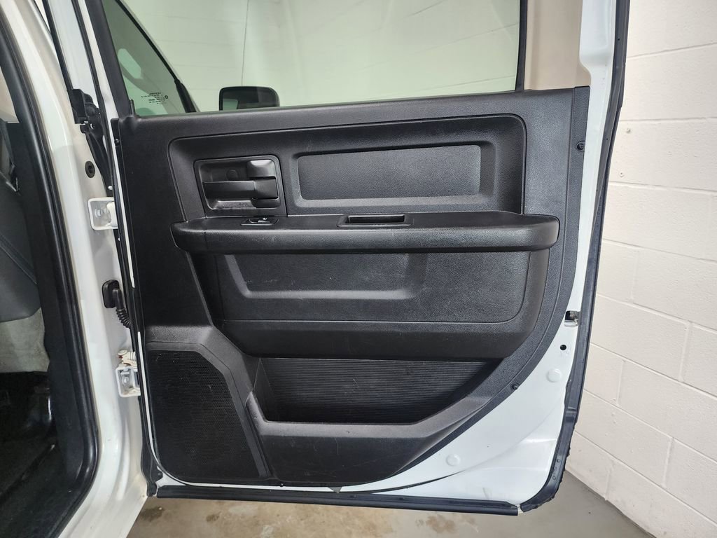 Used 2018 RAM 2500 Tradesman AWD/4WD image 23