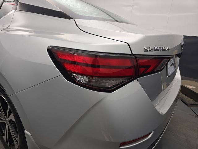 Used 2020 Nissan Sentra SV image 18