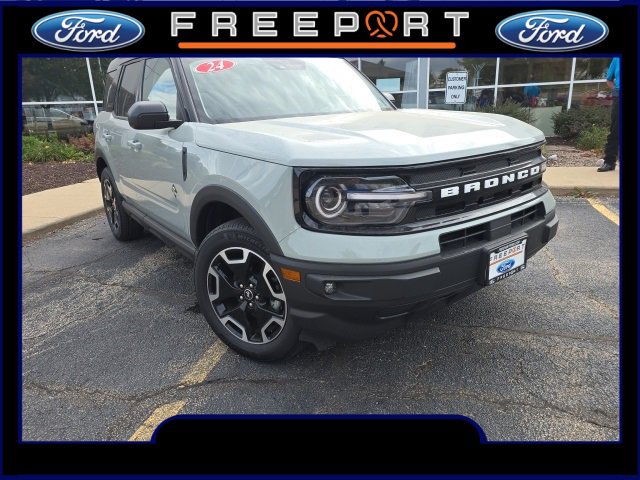 Used 2024 Ford Bronco Sport Outer Banks image 1