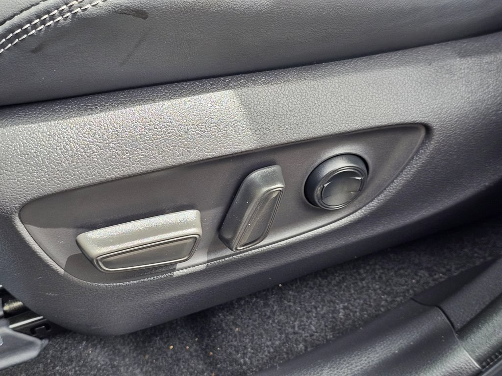 Certified 2023 Toyota RAV4 XLE Premium AWD/4WD image 23