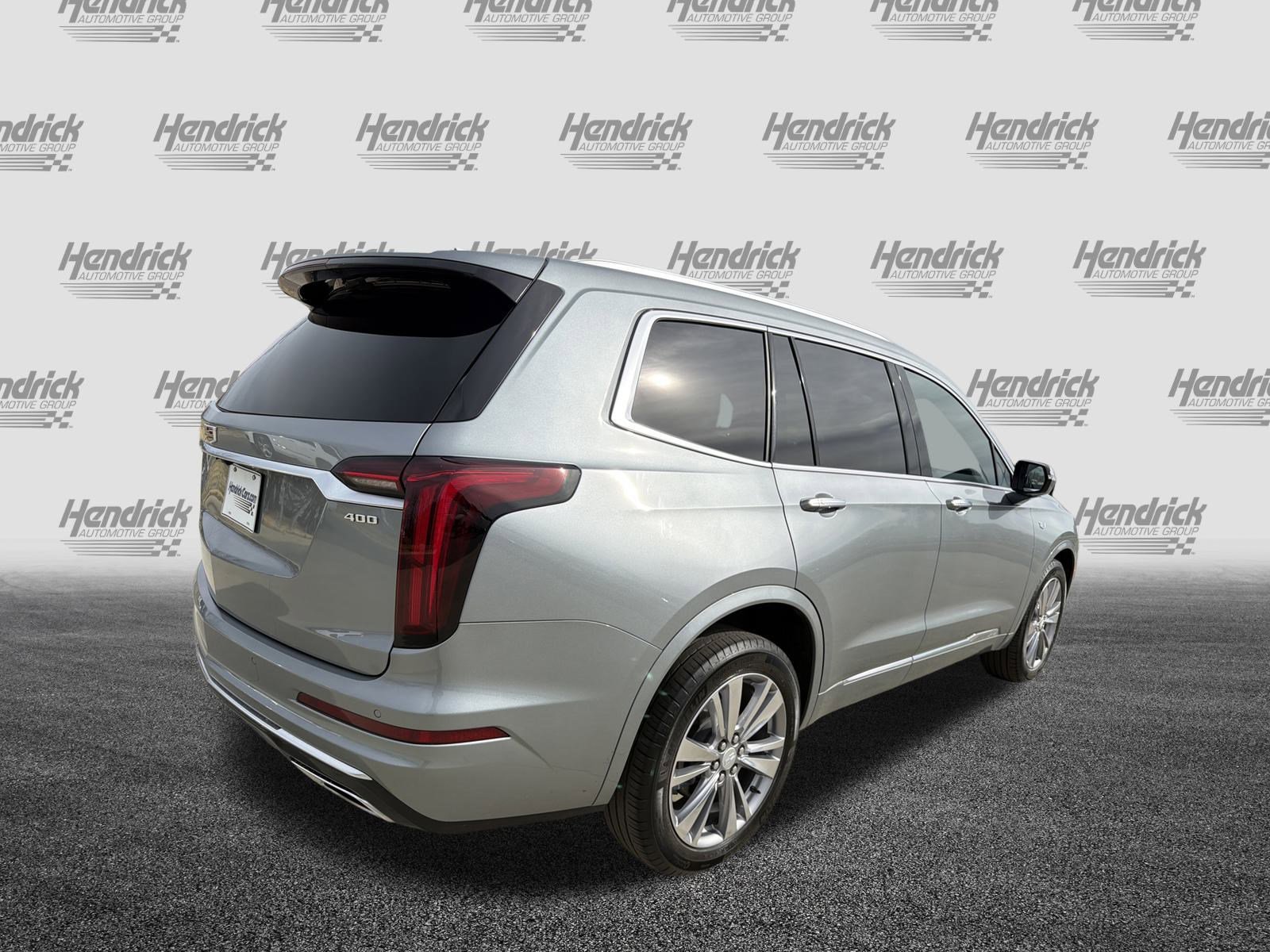 Used 2023 Cadillac XT6 Premium Luxury image 10