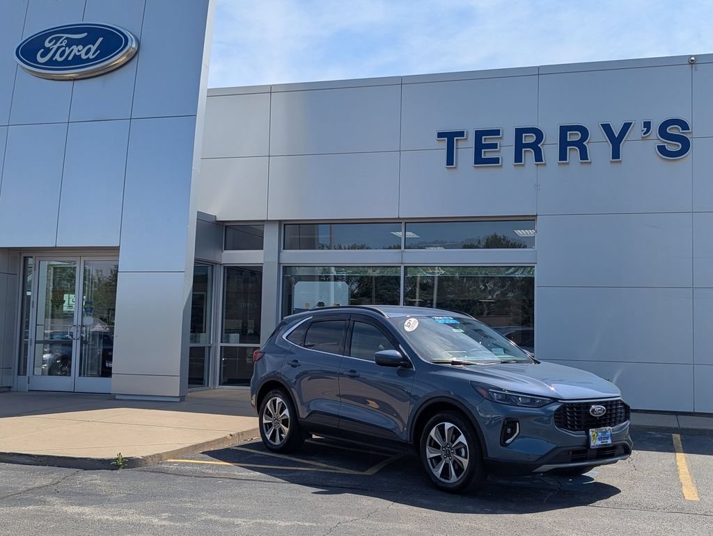 Used 2023 Ford Escape Platinum w/ Premium Technology Package