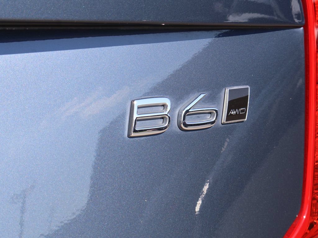 Used 2023 Volvo XC90 B6 Ultimate AWD/4WD image 9