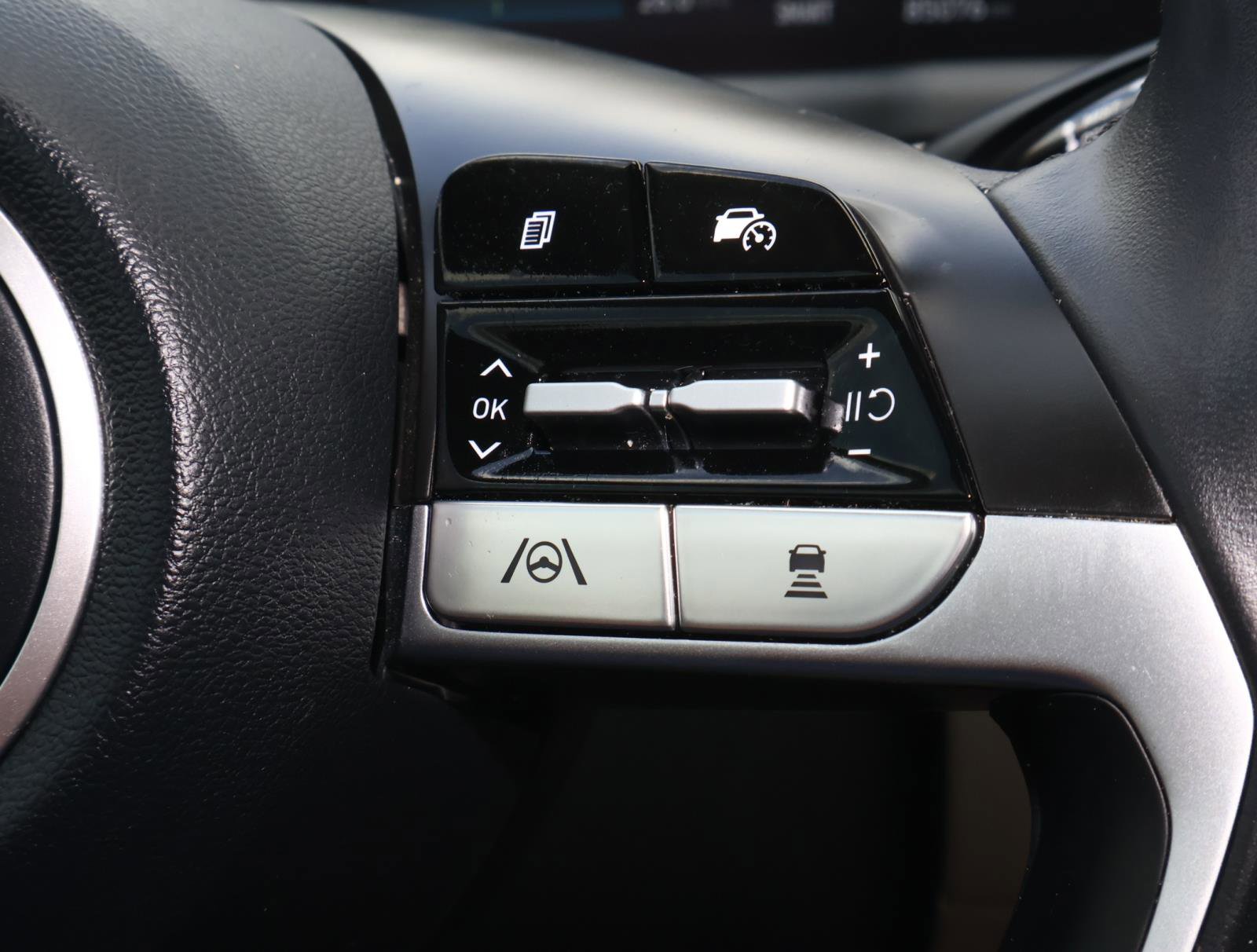 Used 2024 Hyundai Tucson SEL w/ Convenience Package FWD image 25