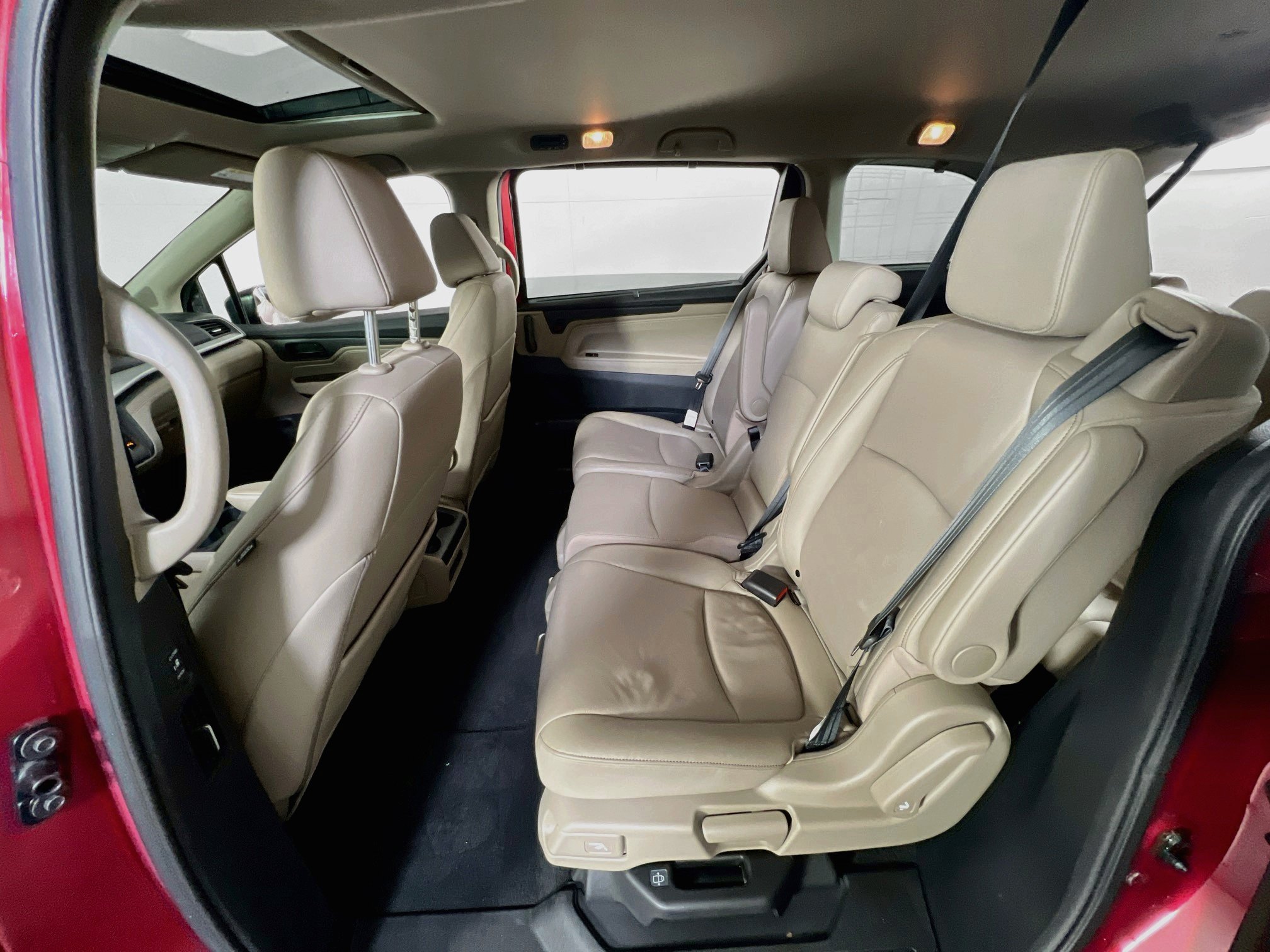 Used 2023 Honda Odyssey EX-L image 24