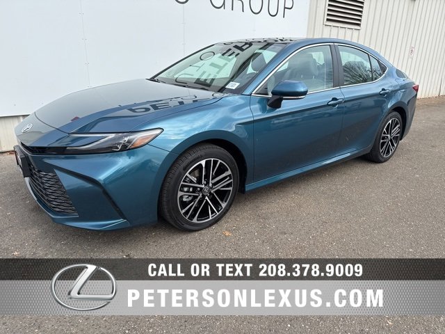 Used 2025 Toyota Camry XSE image 7