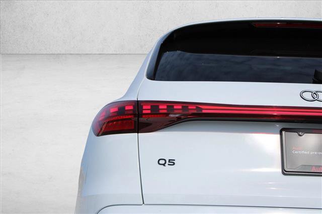 Certified 2025 Audi Q5 Premium w/ Convenience Package AWD/4WD image 9