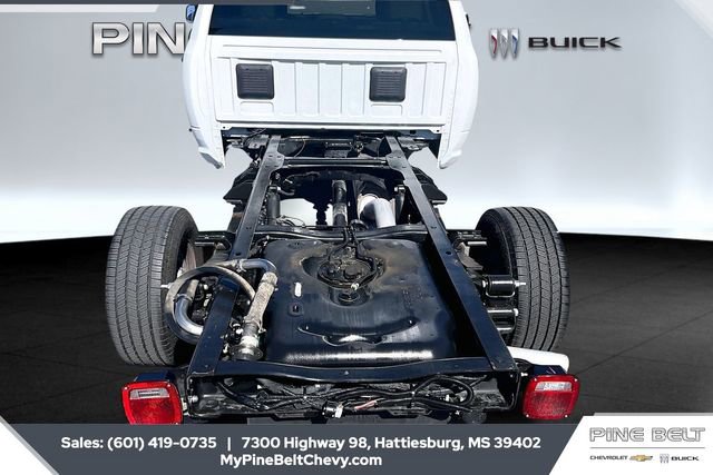 Used 2019 RAM 3500 Tradesman w/ Chrome Appearance Group image 5
