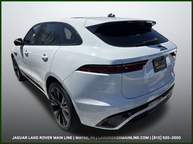 New 2026 Jaguar F-PACE R-Dynamic S image 2