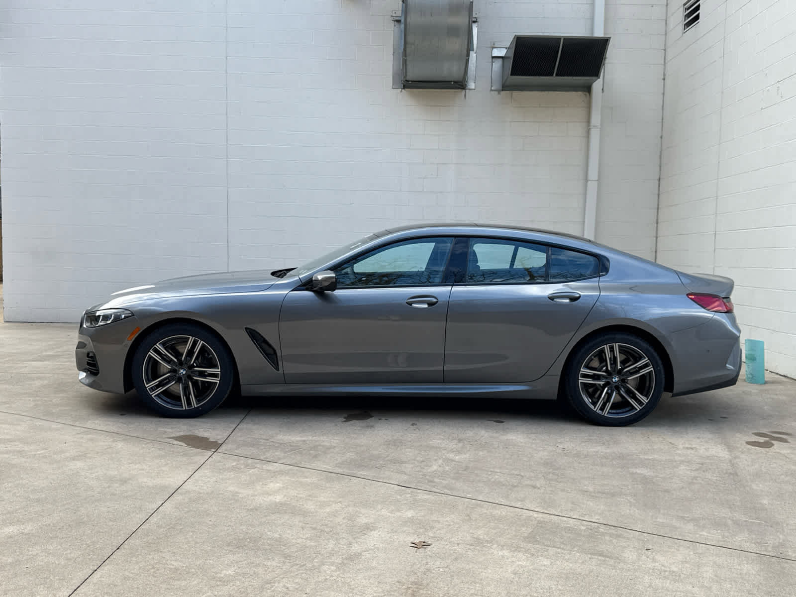 Used 2026 BMW 840i xDrive w/ M Sport Professional Package image 5