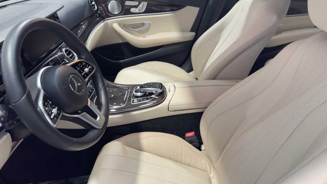 Used 2019 Mercedes-Benz E 300 image 25