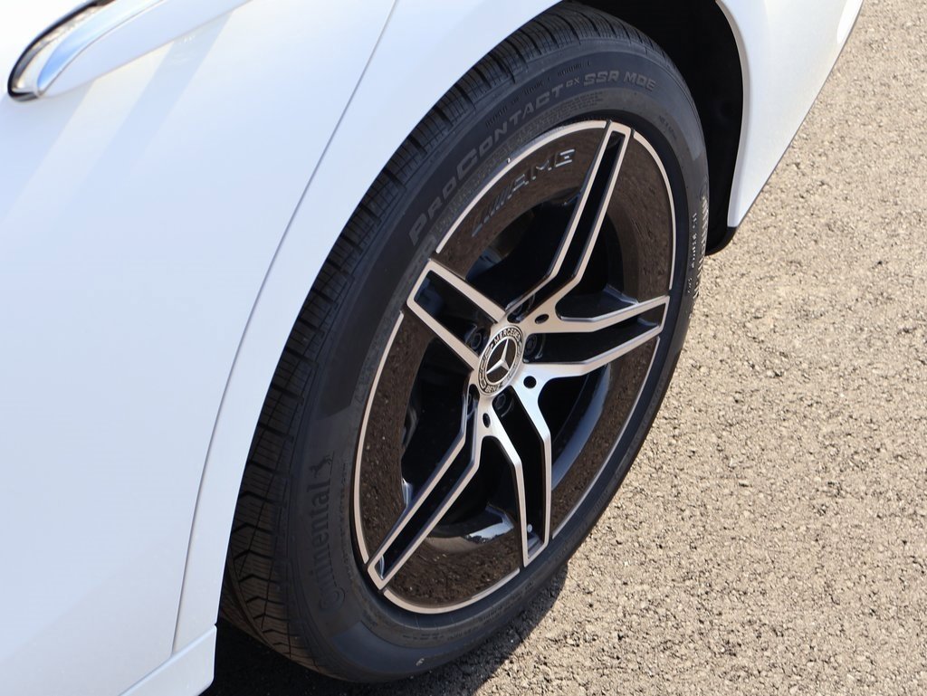 Used 2025 Mercedes-Benz E 350 4MATIC Sedan image 41