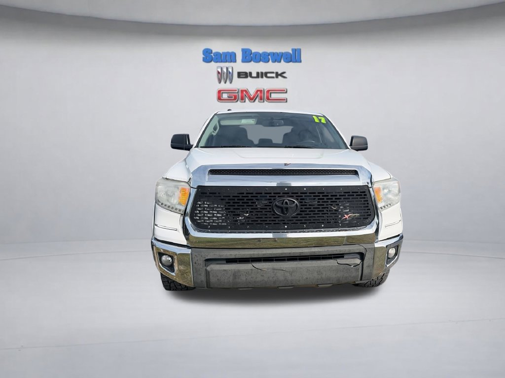 Used 2017 Toyota Tundra SR5 w/ TRD Off Road Package AWD/4WD image 4
