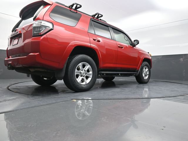 Used 2015 Toyota 4Runner SR5 image 31