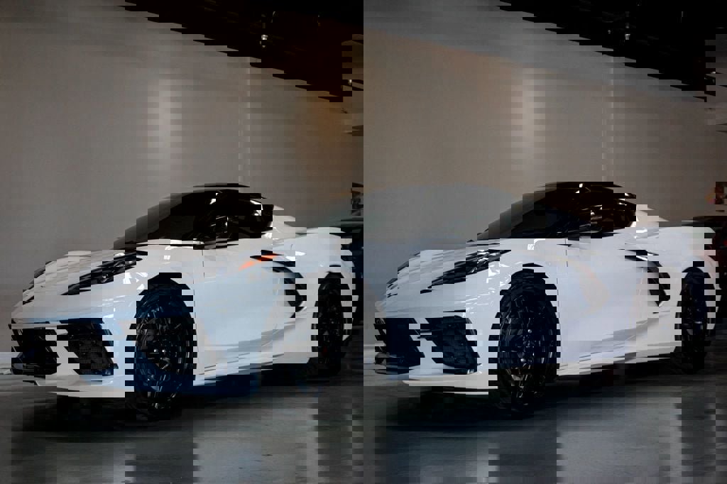 Used 2022 Chevrolet Corvette Stingray Preferred Cpe w/ 2LT image 3