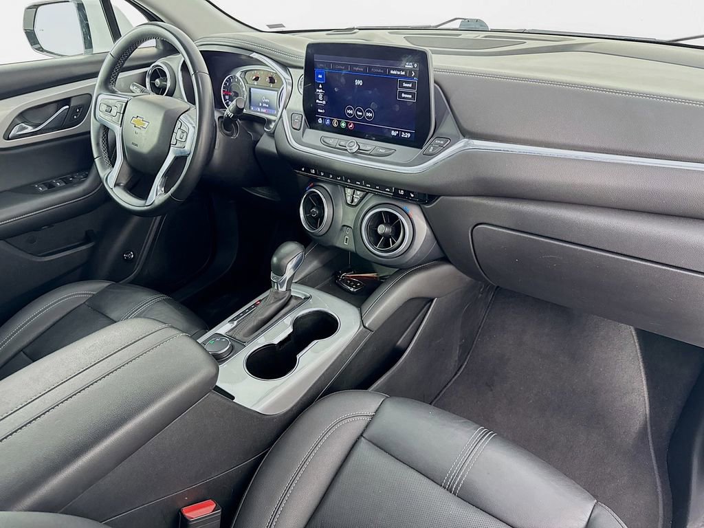 Used 2023 Chevrolet Blazer LT FWD image 36