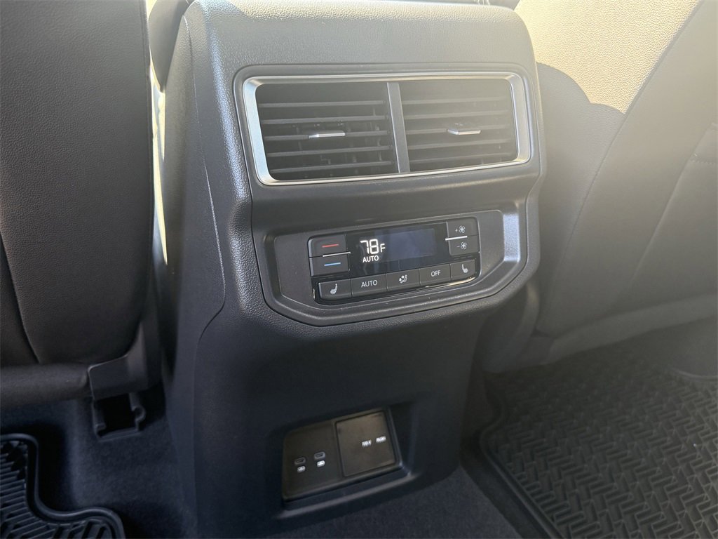 New 2026 Volkswagen Atlas SEL Premium R-Line image 25