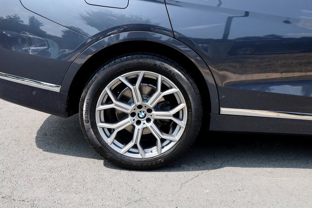 Used 2020 BMW X7 xDrive40i w/ Premium Package image 33